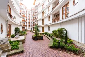 Budova, v ktorej sa apartmán nachádza