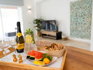 Nápoje v ubytování Casa Schaefer - Wunderschönes Haus mit Pool in der Nähe von Palma