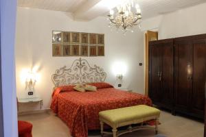 Ένα ή περισσότερα κρεβάτια σε δωμάτιο στο casa giulietta, Ronco del Carmelo 2