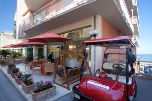 Balkón nebo terasa v ubytování Hotel International