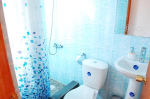 Ένα μπάνιο στο Hostal Pablito