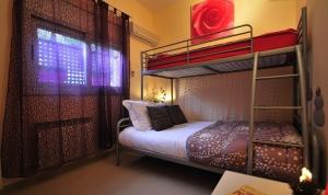 Двуетажно легло или двуетажни легла в стая в Vivalidays Abril