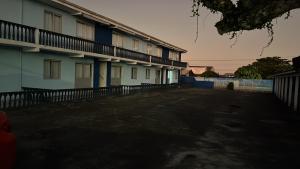 Budova, kde se apartmán nachází + 4 fotografie