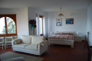 Galeriebild der Unterkunft B&B Nonno Leo in Cannero Riviera