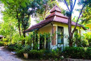 Zahrada ubytování The Sanctuary Villa Battambang