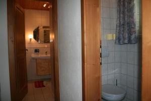 Kúpeľňa v ubytovaní Andrea Schmaranzer - Privatzimmer