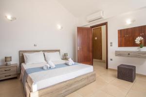 Postel nebo postele na pokoji v ubytování Summer Dream Villa