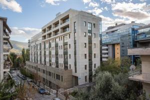 The building in which Az apartmant is located