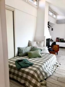 Fotografija v galeriji nastanitve Attic 9th floor with 2 terrace in Milan Center Brera with amazing view v Milanu