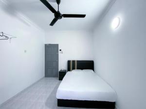 Venice Guest Hostel - Bilik Sahaja客房内的一张或多张床位