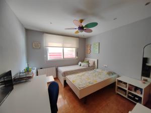 Fotografie z fotogalerie ubytování Chalet con piscina en Liria v destinaci Lliria
