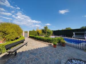 Fotografie z fotogalerie ubytování Chalet con piscina en Liria v destinaci Lliria + 36 fotografií