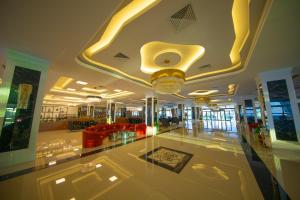 Фотография из галереи Mc Palace Hotel Spa & Convention в Кирении