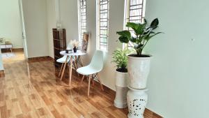 Φωτογραφία από το άλμπουμ του Cozy Central House σε Hạ Lý