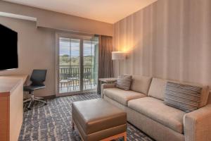 โทรทัศน์และ/หรือระบบความบันเทิงของ Residence Inn by Marriott Jekyll Island