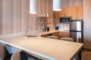 ครัวหรือมุมครัวของ Residence Inn by Marriott Jekyll Island