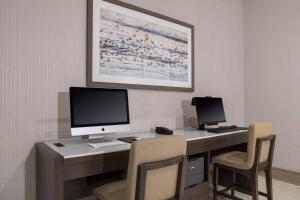 โทรทัศน์และ/หรือระบบความบันเทิงของ Residence Inn by Marriott Jekyll Island