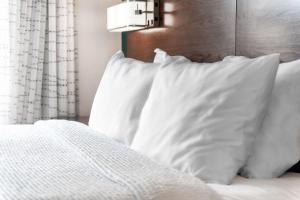 Postel nebo postele na pokoji v ubytování Residence Inn by Marriott McAllen