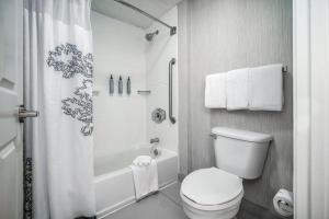 Koupelna v ubytování Residence Inn by Marriott McAllen