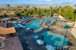 Bazén v ubytování Marriott's Desert Springs Villas I nebo v jeho okolí