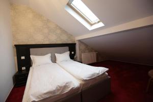 Afbeelding uit fotogalerij van Casa Domnească Cacica in Cacica