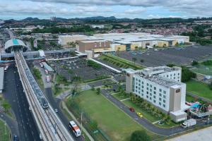 Vista aerea di Courtyard by Marriott Panama Metromall
