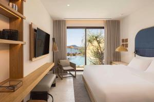 Voodi või voodid majutusasutuse W Costa Navarino toas