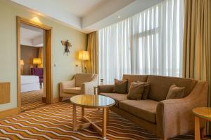 Χώρος καθιστικού στο Four Points by Sheraton Ikot Ekpene