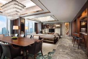 Posezení v ubytování The Westin Jakarta