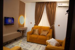 Foto dalla galleria di LINTOC HOTEL & SUITES a Enugu