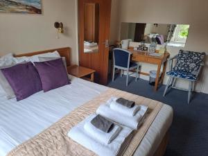 Gallery image of The Eversley B&B in Ventnor