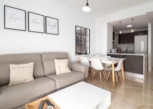 Kuchyňa alebo kuchynka v ubytovaní Small Oasis 2375 Sea View