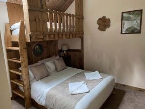 Explorers Retreat Matlock Bath客房内的一张或多张床位