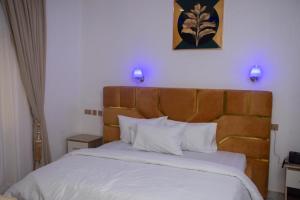 Fotografie z fotogalerie ubytování LINTOC HOTEL & SUITES v Enugu