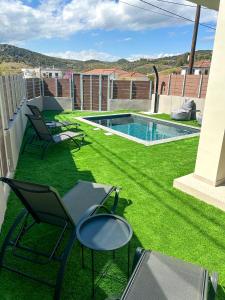 The swimming pool at or close to Piedra Luxury Apartments