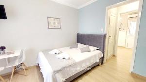Posteľ alebo postele v izbe v ubytovaní Vasileiadou Coastal Rooms