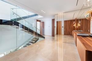 Zdjęcie z galerii obiektu Blue Sky Mallorca Luxury Villa w mieście Andratx