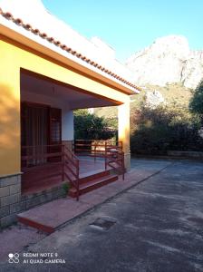 Budova, kde se bed and breakfast nachází