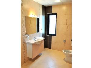 Kép Yustina Villas Guest House szállásáról Usztinában a galériában