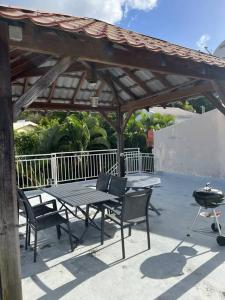 Balcone o terrazza di Le Ti Dauphin plage Anse a L'âne