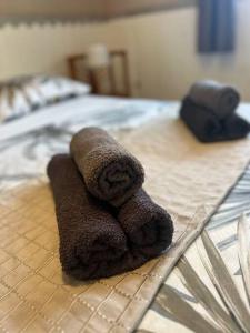 Letto o letti in una camera di Le Ti Dauphin plage Anse a L'âne