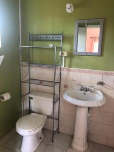 Afbeelding uit fotogalerij van Negril Beachside in Negril