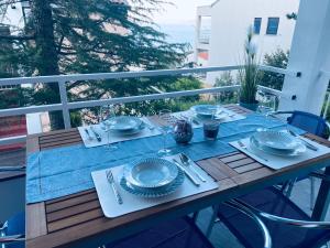 En balkon eller terrasse på Apartman Stipančić + 9 billeder