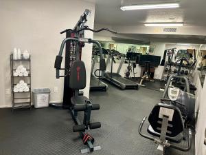 Fitness center at/o fitness facilities sa The Pacific Inn