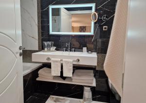 Kúpeľňa v ubytovaní Boutique Hotel Bora & Villas Garamm