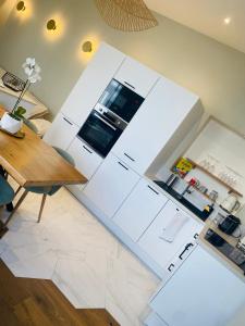 Zdjęcie z galerii obiektu Superbe appartement Pessac centre w mieście Pessac