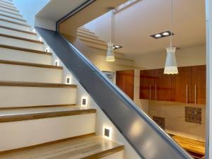 Penthouse w Private Rooftop and Free parking 1061 Budapest, 7-9 Paulay Ede utca kép - 2