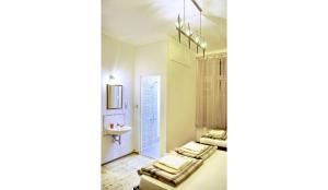 Afbeelding uit fotogalerij van Hello Sofia Guesthouse in Sofia +40 foto's