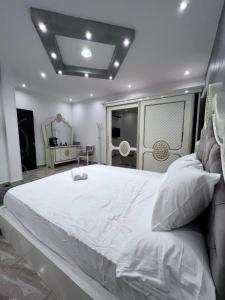 Kép Private Oasis Panoramic Pyramids View RelaxJacuzzi szállásáról ‘Ezbet `Abd el-Ḥamîd városában a galériában