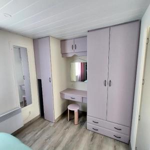 Kúpeľňa v ubytovaní Mammiehome - 6 places - Mimizan - Camping La Lande